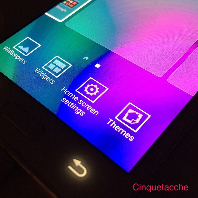 Images Hints Themes For TouchWiz