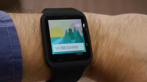 Android Wear 5.0 Lollipop Update Now Rolling Out For Sony SmartWatch 3