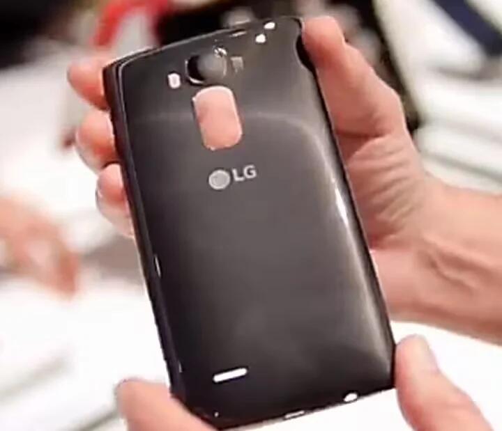 LG G Flex 2 Self Healing Back Cover Demo