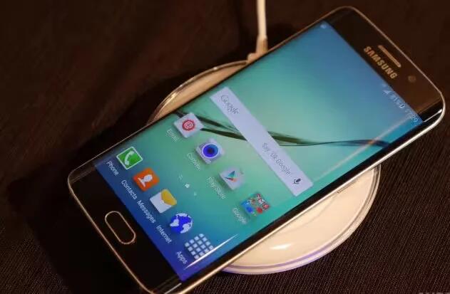 Samsung’s New Wireless Charging Pad For Galaxy S6 And S6 Edge To Cost $59