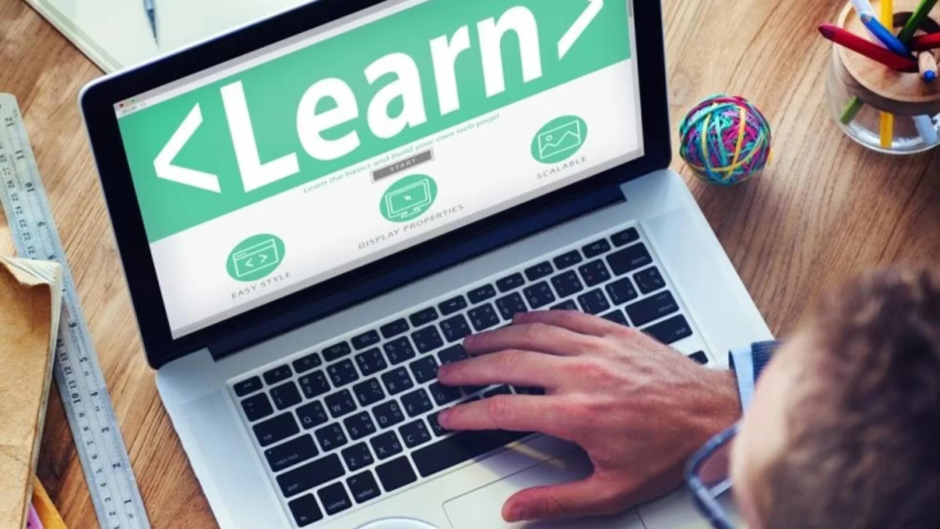 Why You Should Invest in Online Training for Your Employees