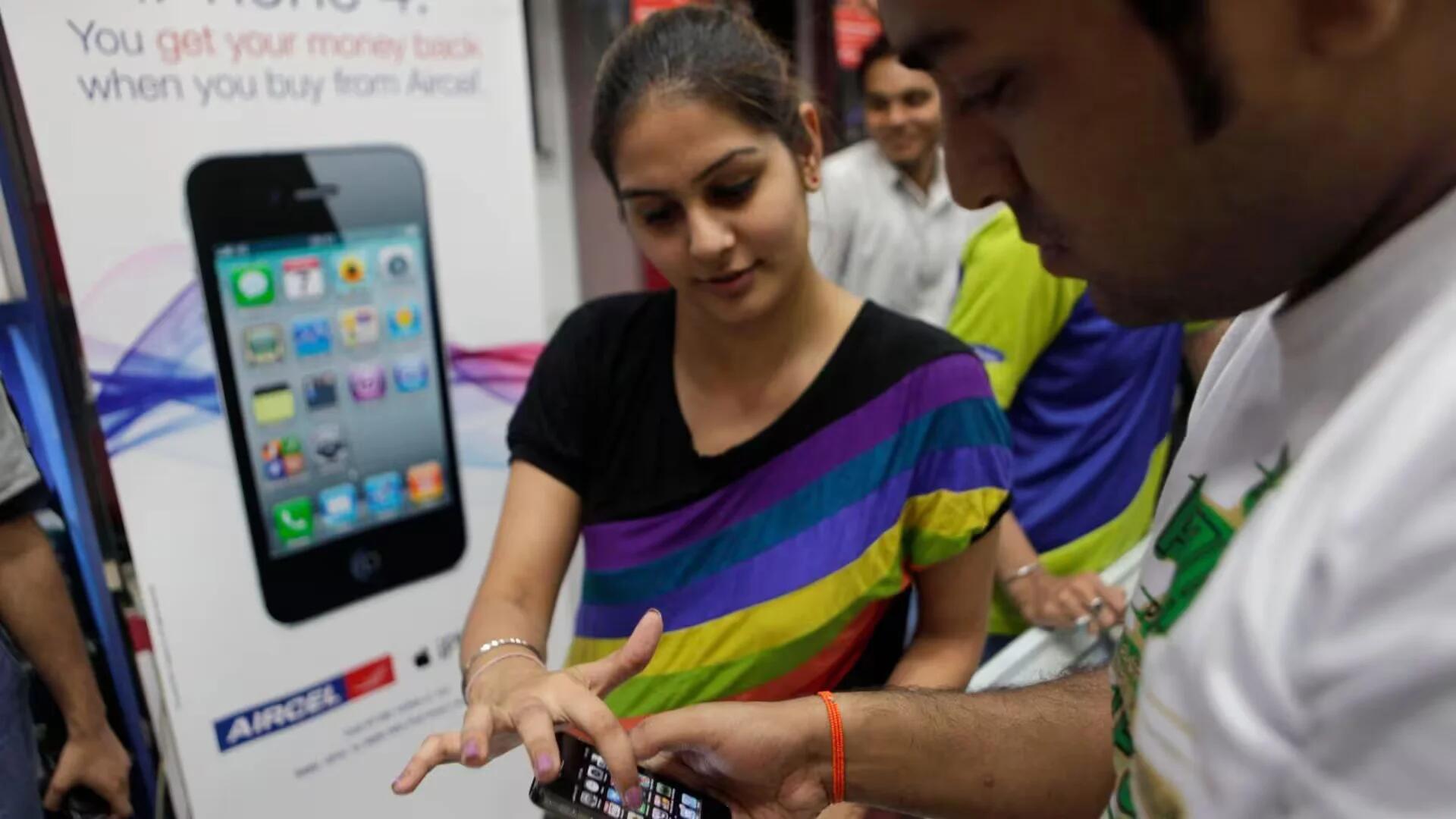 Apple To Start Manufacturing Plant In India With iPhone SE Assembly First