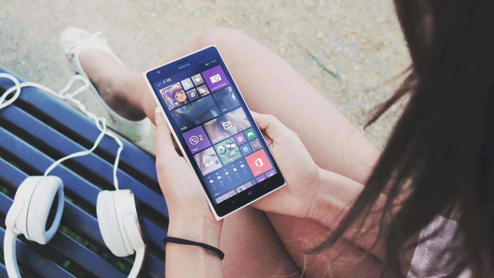 Microsoft will end support for Windows 10 Mobile on December 10, 2019