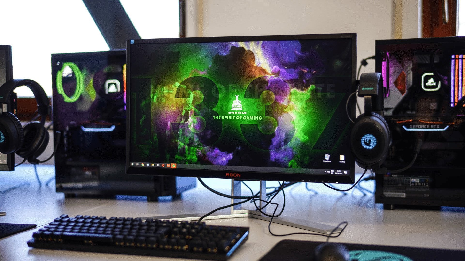Streaming and Gaming PC Setup / Photo by ELLA DON on Unsplash