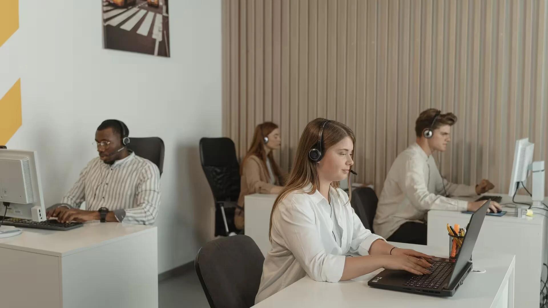 Proven Ways to Ensure Call Center Agent Productivity