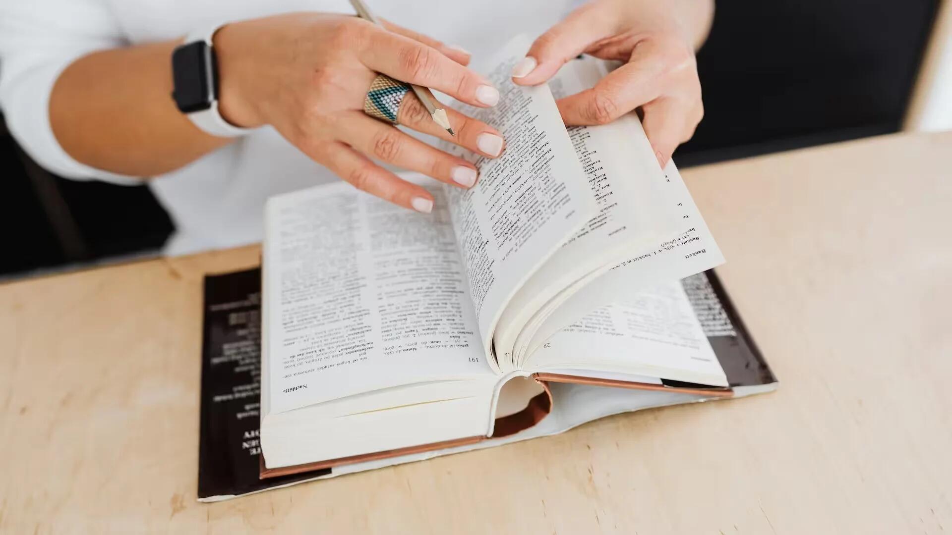 The Best Tools and Applications for Professional Translators