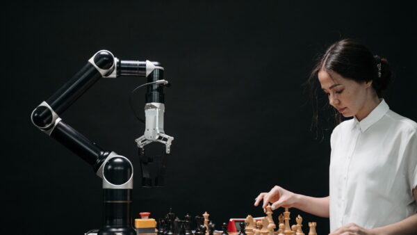 Woman Playing Chess With AI / Photo by Pavel Danilyuk from Pexels